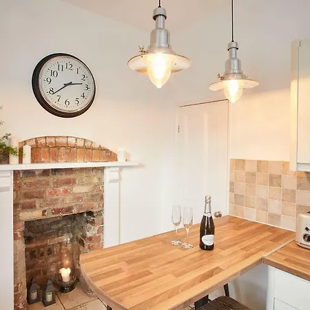 בית נופש Host & - Windsor